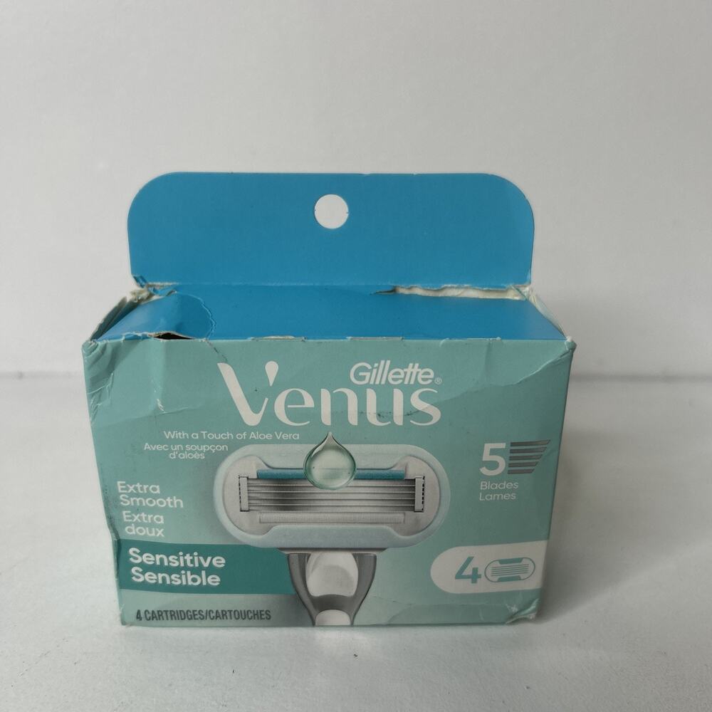 Gillette Venus Extra Smooth Sensitive Women’s Razor Blade Refills 4 Cartridges